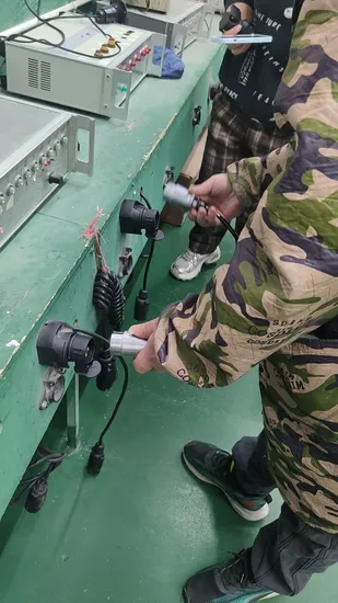 AC-Verlängerung 3 m Bc01-Schuko-Kabel Betteri Bc01-Buchse auf VDE-Schuko-Stecker IP68 3G1,5 mm H07rn